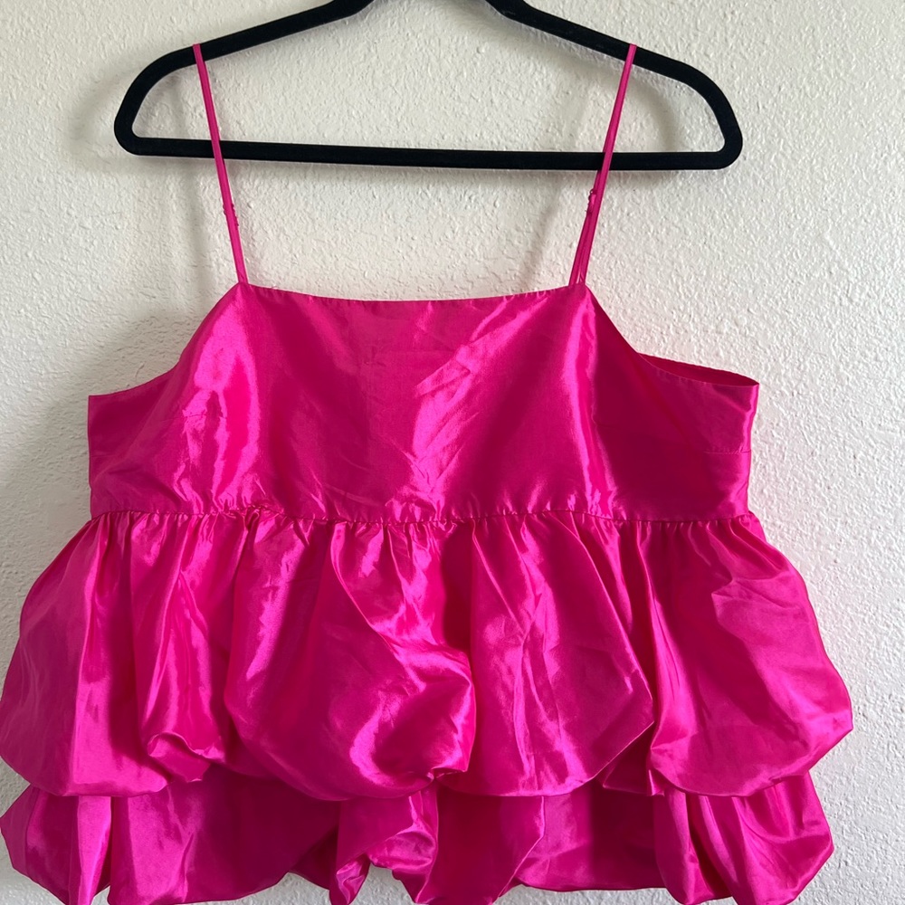 A New Day Fuchsia Sleeveless Top⭐️